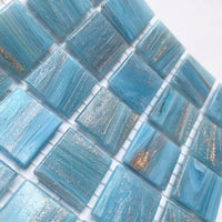 Γυάλινες ψηφίδες με χρυσές φλέβες 20mm – Gouden Wolk - mosaicshop