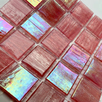 Γυάλινες ψηφίδες με χρυσές φλέβες 20mm – ροζ - mosaicshop