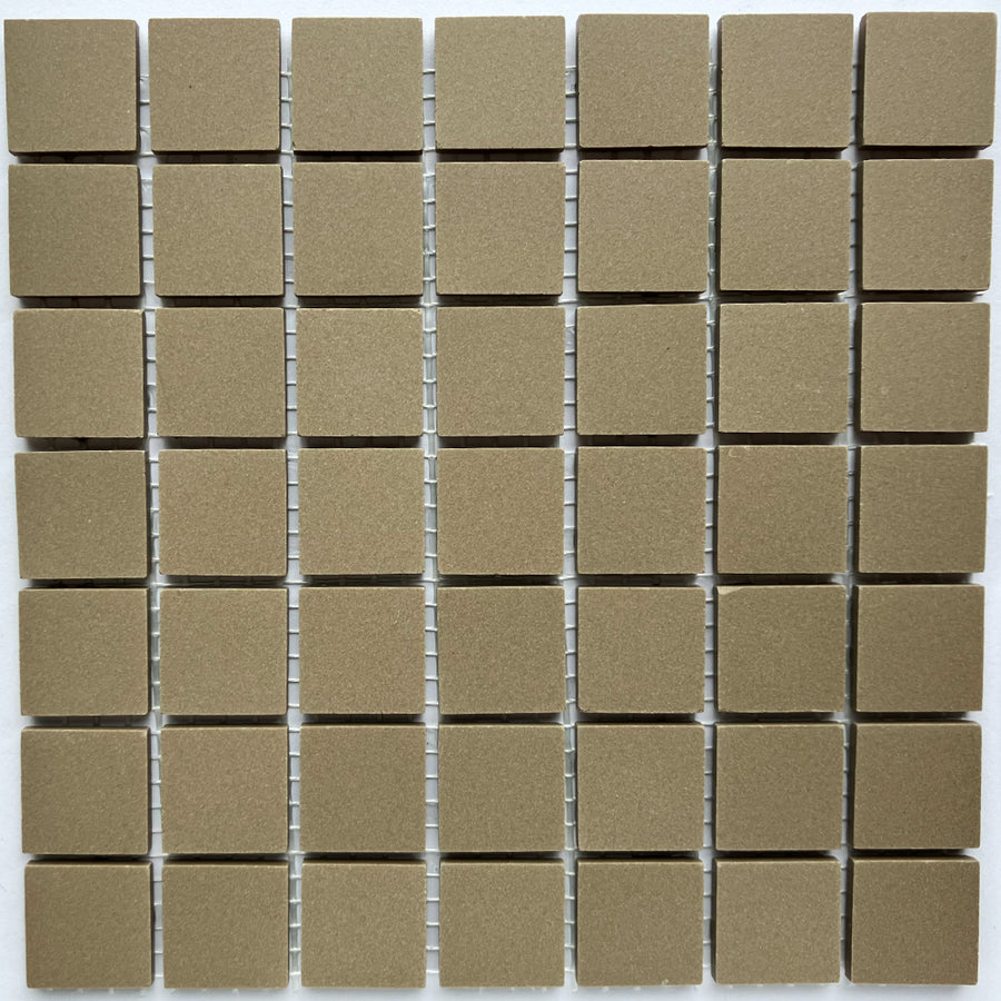 Winckelmans Taupe – ματ ψηφίδες 20x20 mm σε πλέγμα