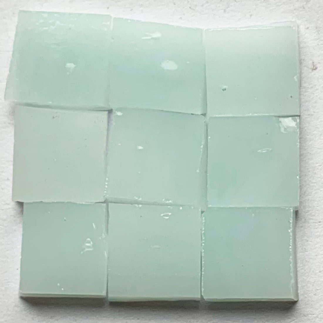 Λεπτομέρεια Tiffany Glacier – μπλε του πάγου με εννέα γυάλινες ψηφίδες