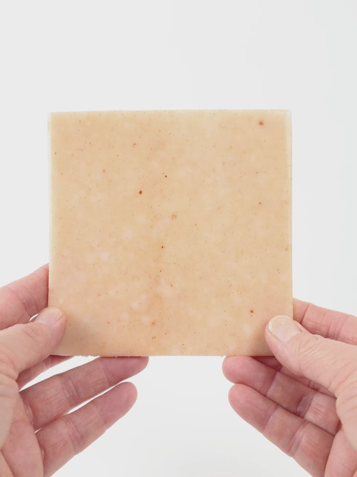 Video showing Morasutti Smalti mosaic tile – blush – 11.5 x 11.5 cm, rotated to show full tile