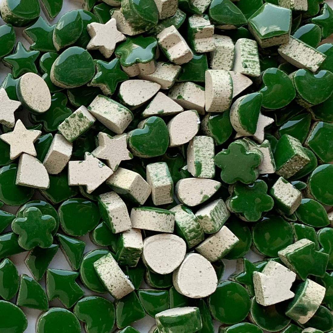 Μίνι διακοσμητικά Charms – Πέστο — Mosaicshop