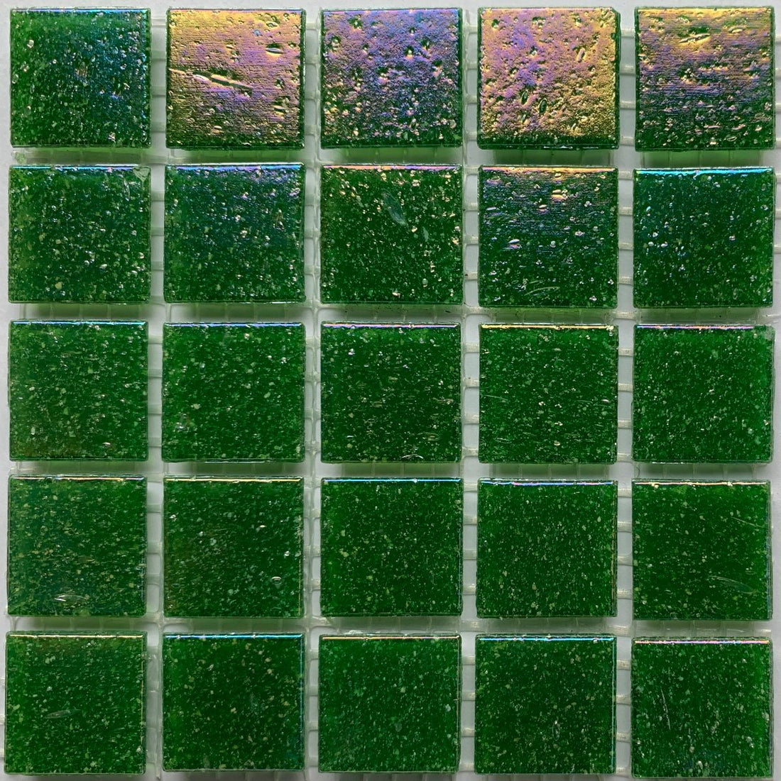 Ιριδίζουσες γυάλινες ψηφίδες 20mm – Abalone - mosaicshop