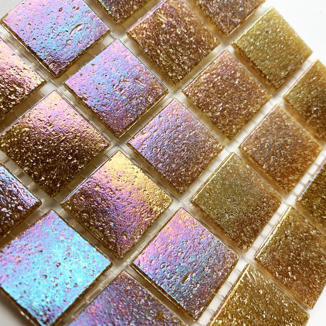 Ιριδίζουσες γυάλινες ψηφίδες 20mm – Καφές - mosaicshop