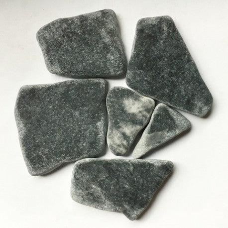 Πολυγωνικές μαρμάρινες ψηφίδες – Nero Lavica — Mosaicshop