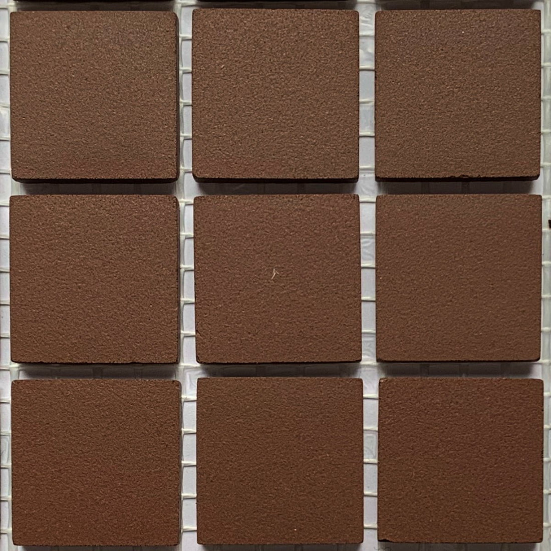 Winckelmans Brun – ματ ψηφίδες 20x20 mm σε πλέγμα