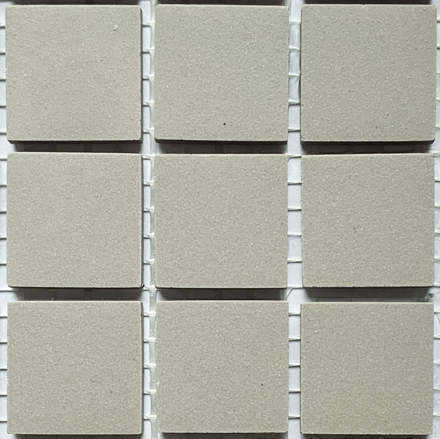 Winckelmans Gris Pale – ματ ψηφίδες 20x20 mm σε πλέγμα