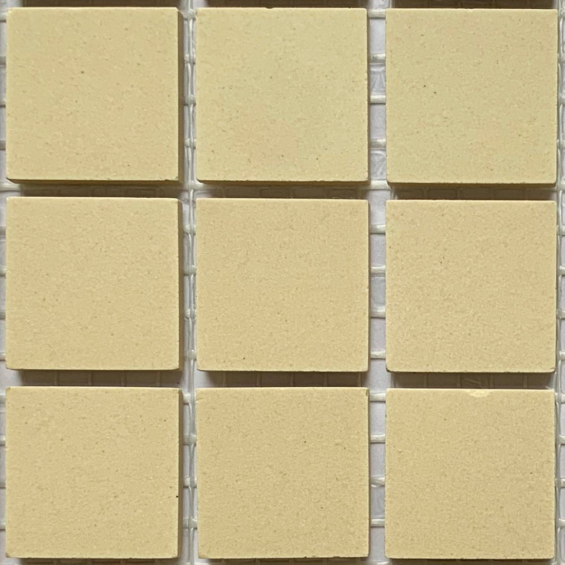 Winckelmans Ivoire – ματ ψηφίδες 20x20 mm σε πλέγμα