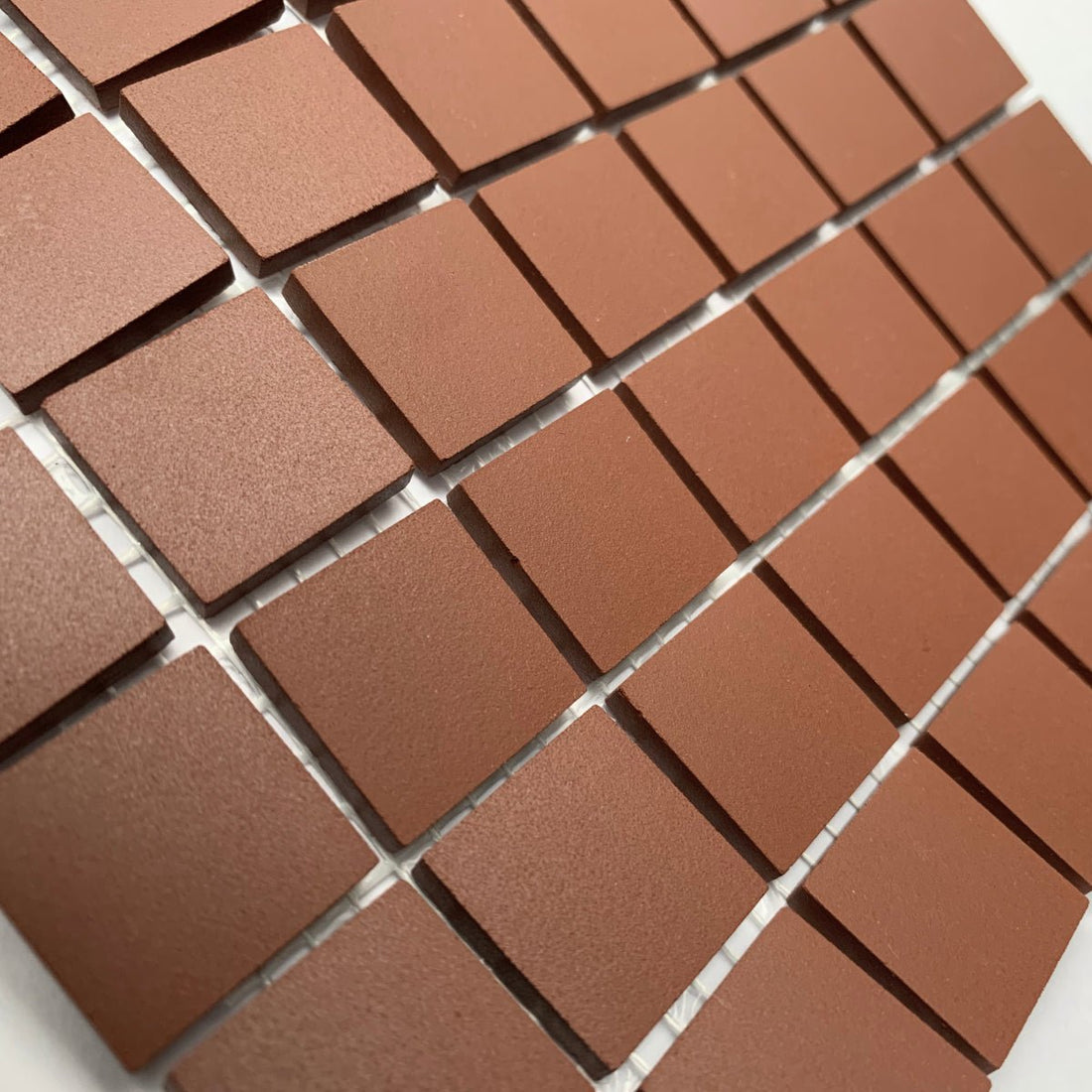 Winckelmans Rouge – ματ ψηφίδες 20x20 mm σε πλέγμα
