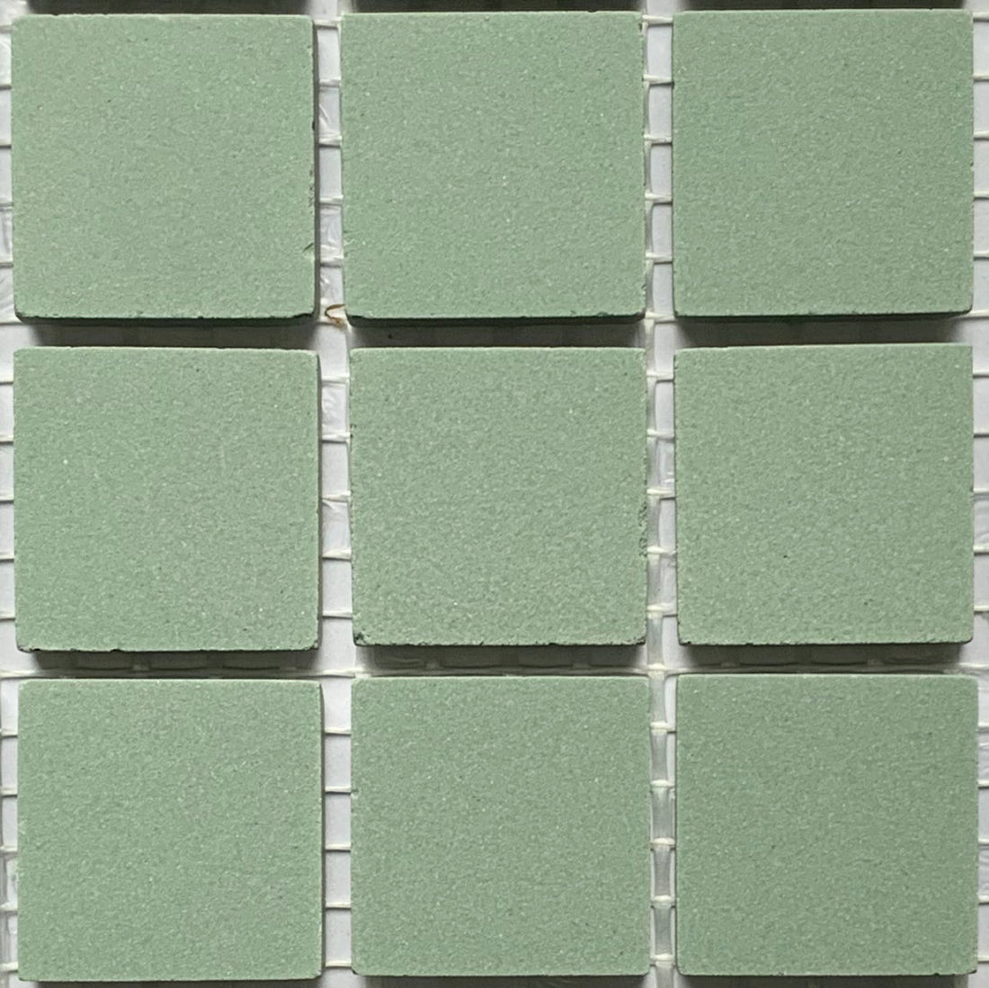 Winckelmans Vert Pale – ματ ψηφίδες 20x20 mm σε πλέγμα